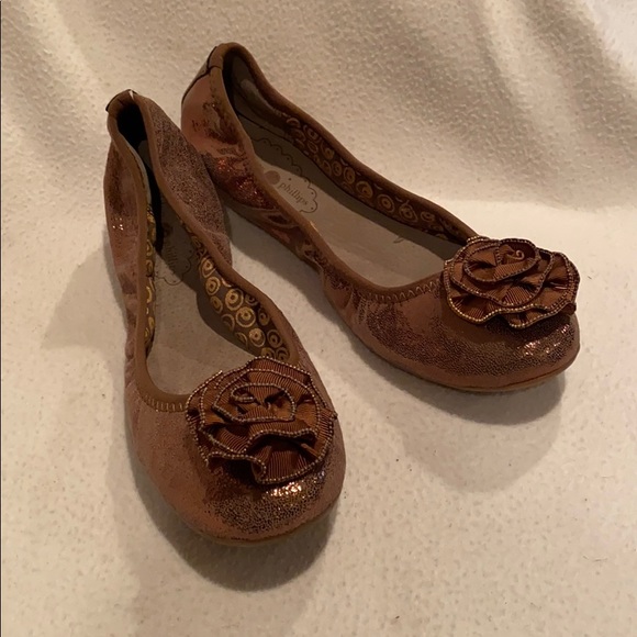Lindsay Phillips Liz bronze ballet flats
